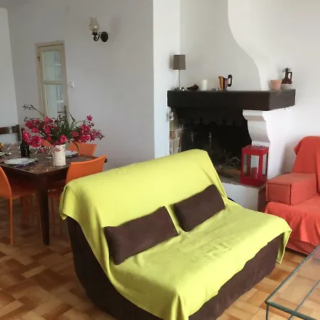 Le Mas Des Farigoulettes Hébergement de vacances Saint-Raphaël